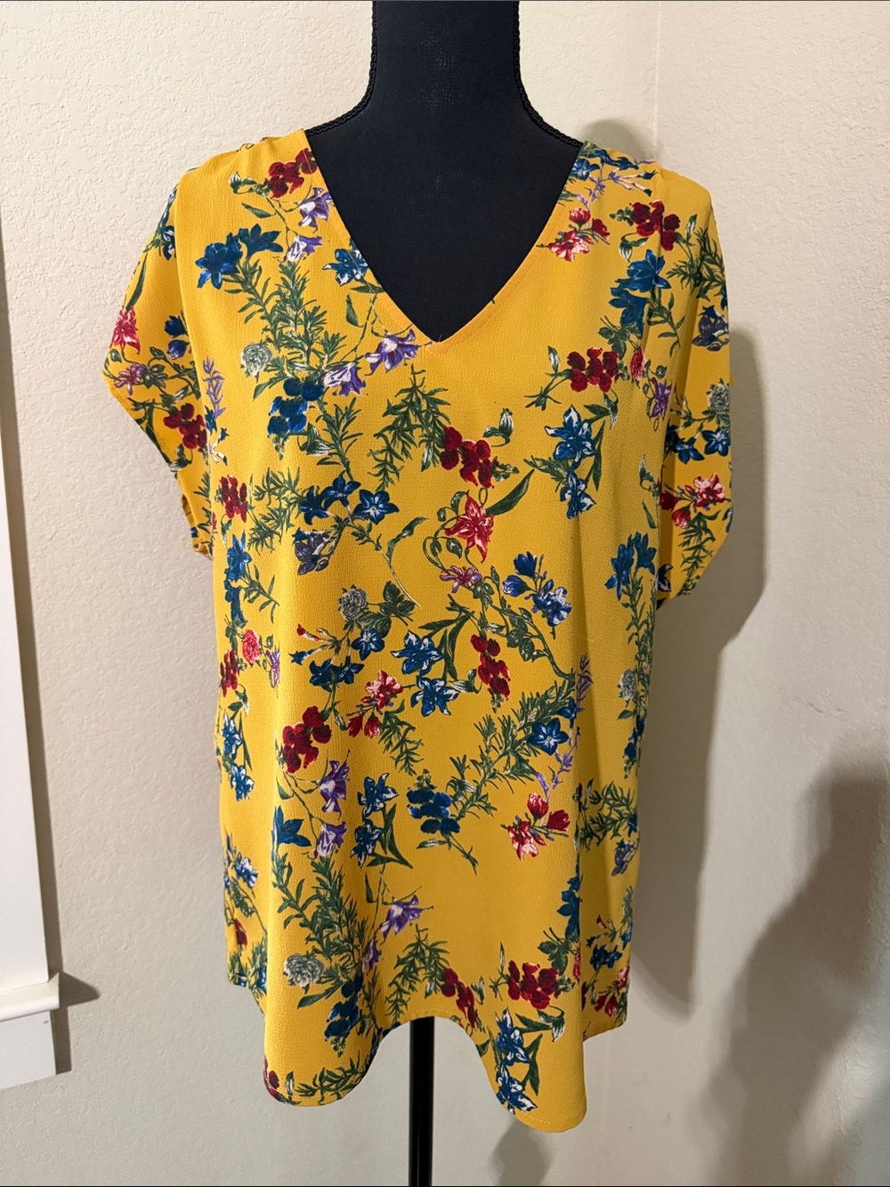 Pleione Yellow Floral V-Neck  Top